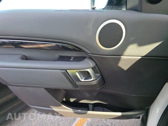 2018 Land Rover Discovery SE – miniatura 9