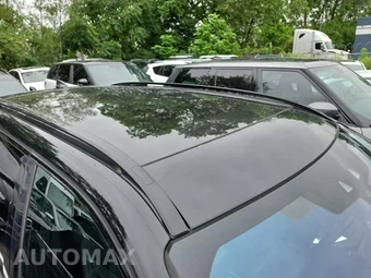 2018 Land Rover Discovery Sport HSE - miniatura 7