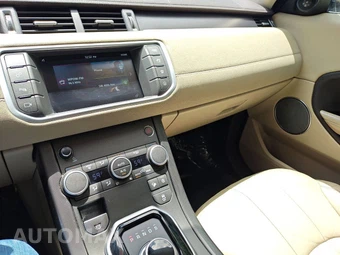 2018 Land Rover Range Rover Evoque SE – miniatura 32