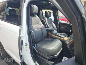 2018 Land Rover Range Rover HSE - miniatura 18