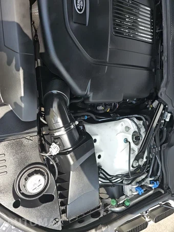 2018 Land Rover Range Rover HSE - miniatura 21