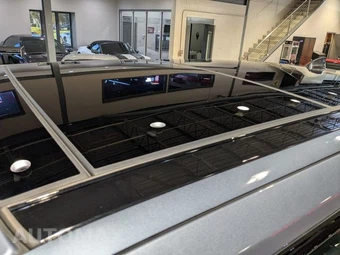 2018 Land Rover Range Rover HSE - miniatura 15