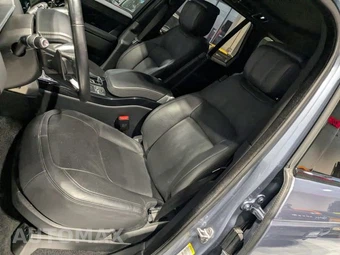 2018 Land Rover Range Rover HSE - miniatura 23