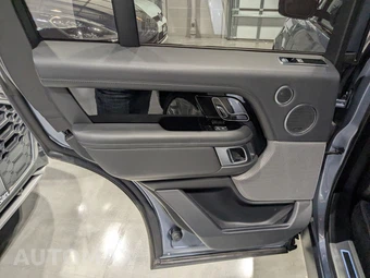 2018 Land Rover Range Rover HSE - miniatura 40