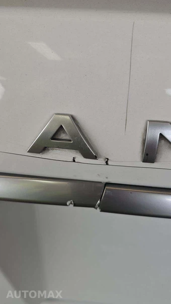 2018 Land Rover Range Rover HSE - miniatura 30