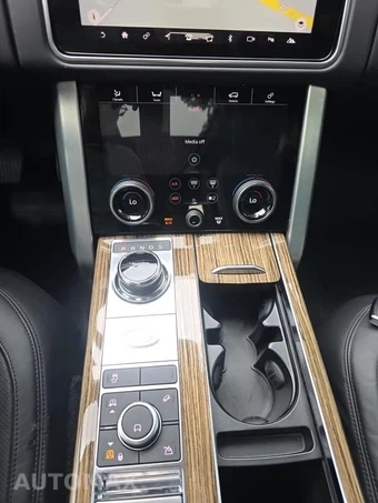 2018 Land Rover Range Rover HSE - miniatura 24