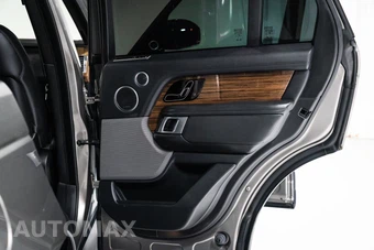 2018 Land Rover Range Rover HSE - miniatura 32