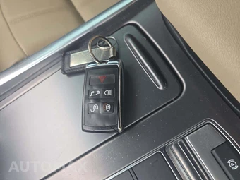 2018 Land Rover Range Rover Sport SE - miniatura 5