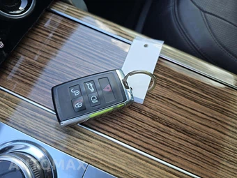 2018 Land Rover Range Rover Supercharged LWB - miniatura 8