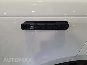 2018 Land Rover Range Rover Velar R-Dynamic SE - miniatura 23