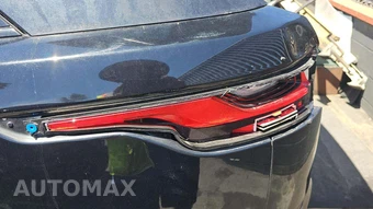 2018 Land Rover Range Rover Velar S – miniatura 27
