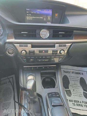 2018 Lexus ES 350 – miniatura 10