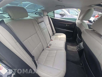2018 Lexus ES 350 – miniatura 16