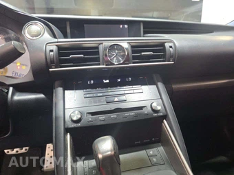 2018 Lexus IS 300 F SPORT - miniatura 10