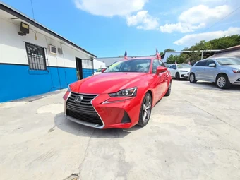 2018 Lexus IS 300