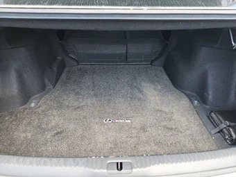 2018 Lexus IS 350 - miniatura 23