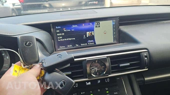 2018 Lexus IS 350 - miniatura 25