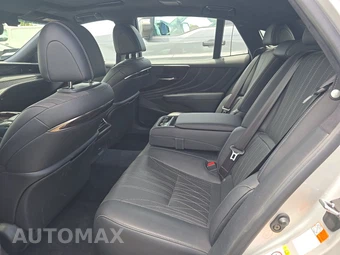 2018 Lexus LS 500 – miniatura 13