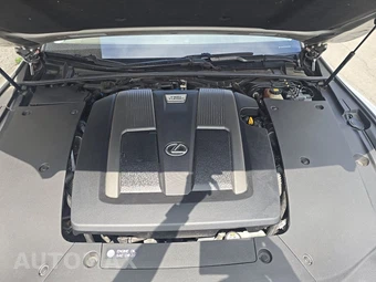 2018 Lexus LS 500 – miniatura 15