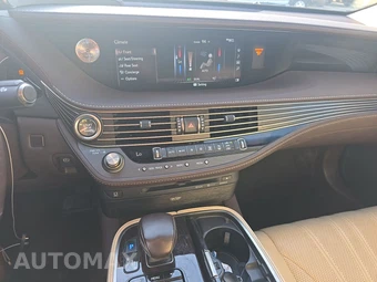 2018 Lexus LS 500 – miniatura 11
