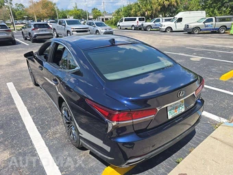 2018 Lexus LS 500 - miniatura 2