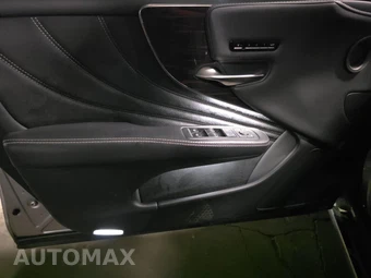 2018 Lexus LS 500h – miniatura 9