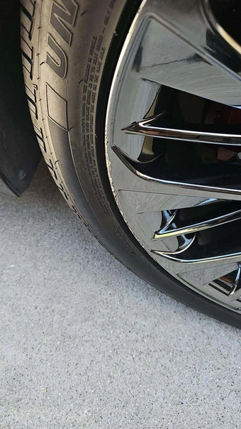 2018 Lexus LS 500h – miniatura 22