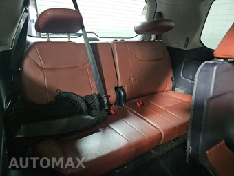 2018 Lexus LX 570 Three-Row – miniatura 14