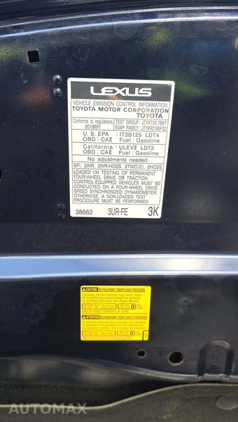 2018 Lexus LX 570 Three-Row – miniatura 18