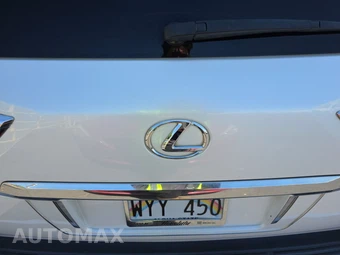 2018 Lexus LX 570 Two-Row – miniatura 17
