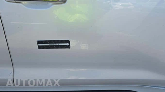 2018 Lexus LX 570 Two-Row – miniatura 22