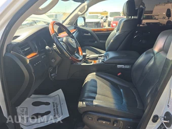 2018 Lexus LX 570 Two-Row – miniatura 7