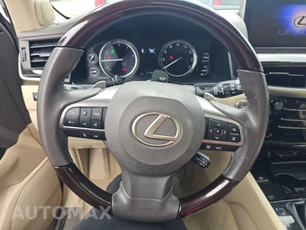 2018 Lexus LX 570 Two-Row – miniatura 10