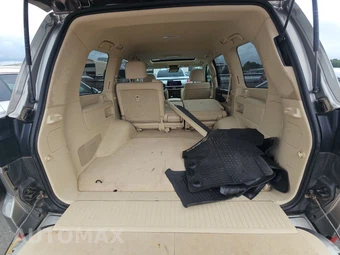 2018 Lexus LX 570 Two-Row – miniatura 16