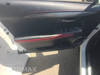 2018 Lexus NX 300 F SPORT - miniatura 9