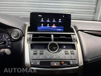 2018 Lexus NX 300 - miniatura 15