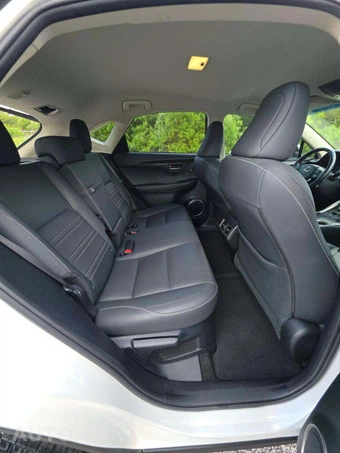 2018 Lexus NX 300 - miniatura 16