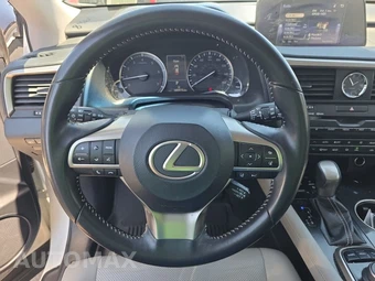 2018 Lexus RX 350L - miniatura 10