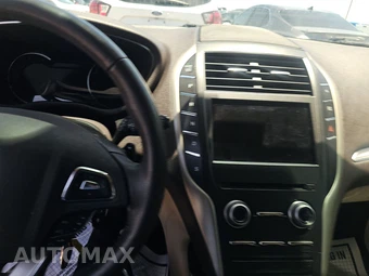 2018 Lincoln MKC Premiere – miniatura 11