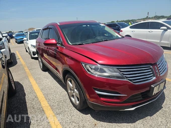 2018 Lincoln MKC Premiere – miniatura 3