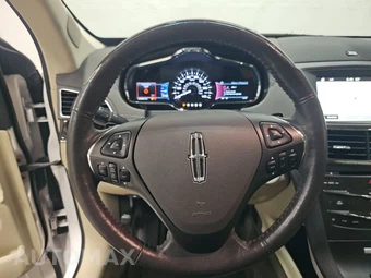 2018 Lincoln MKT Reserve – miniatura 10