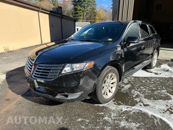 2018 Lincoln MKT w/Livery Pkg — samochód z USA z aukcji Manheim, oferta Kup Teraz w AUTOMAX