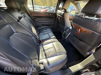 2018 Lincoln MKT w/Livery Pkg – miniatura 7