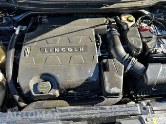 2018 Lincoln MKT w/Livery Pkg – miniatura 9