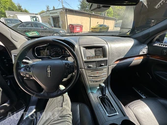 2018 Lincoln MKT w/Livery Pkg – miniatura 14