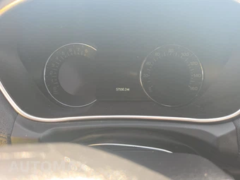 2018 Lincoln MKX Premiere – miniatura 12