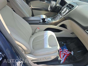 2018 Lincoln MKX Reserve – miniatura 18