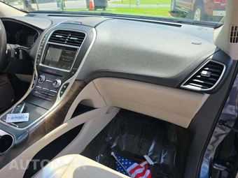 2018 Lincoln MKX Reserve – miniatura 19
