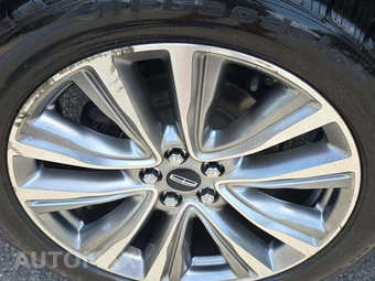 2018 Lincoln MKX Reserve – miniatura 24