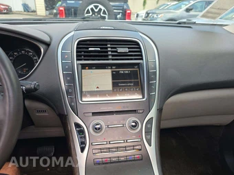 2018 Lincoln MKX Reserve – miniatura 10